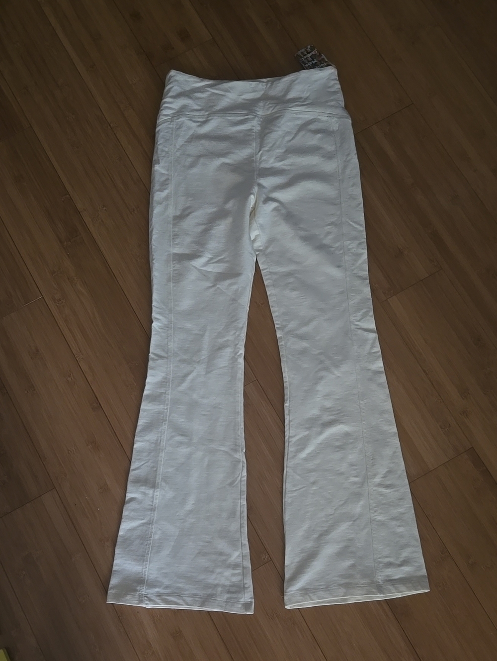 Known Supply Flared Yellow Pants - M